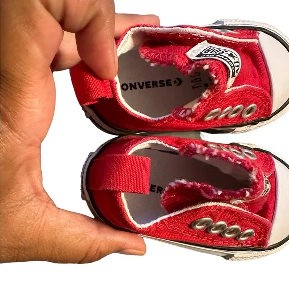 Converse - Picture 6 of 8